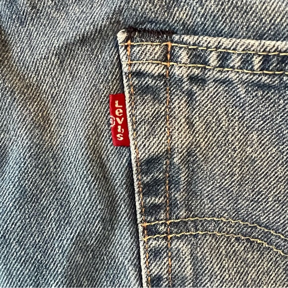 Vintage Women’s Levi's Men’s Jeans High Rise Denim Cut Off Shorts - Picture 5 of 9